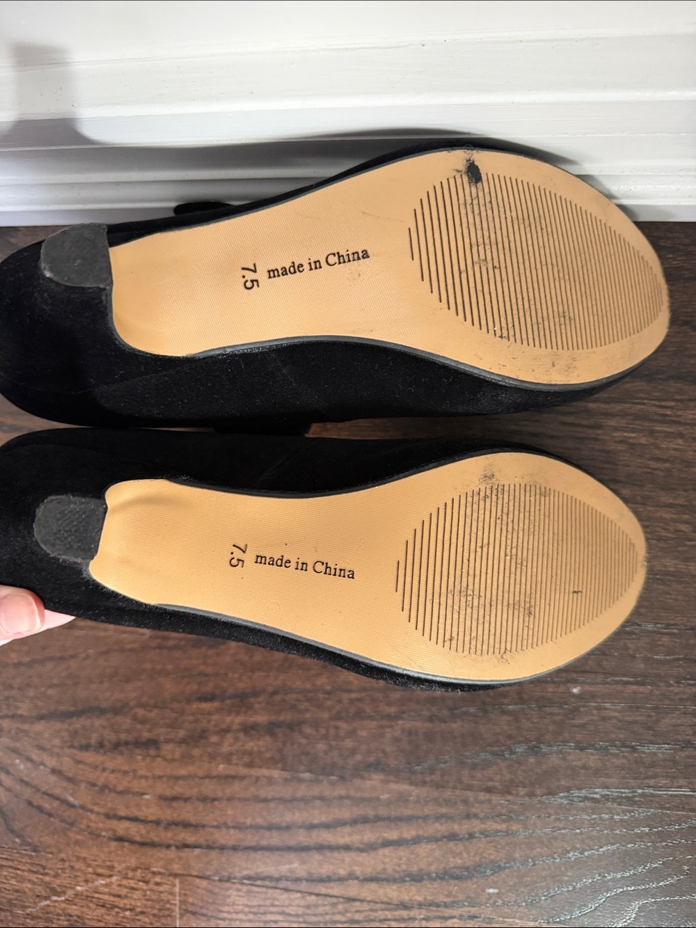 7.5 Women's Mary Jane Kitten Heel | Bow Strap | Dress Shoes - Picture 5 of 6